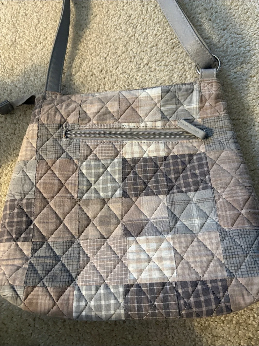 Donna Sharp Quilted Patchwork Plaid Crossbody Bag in Neutral Colors - NWOT